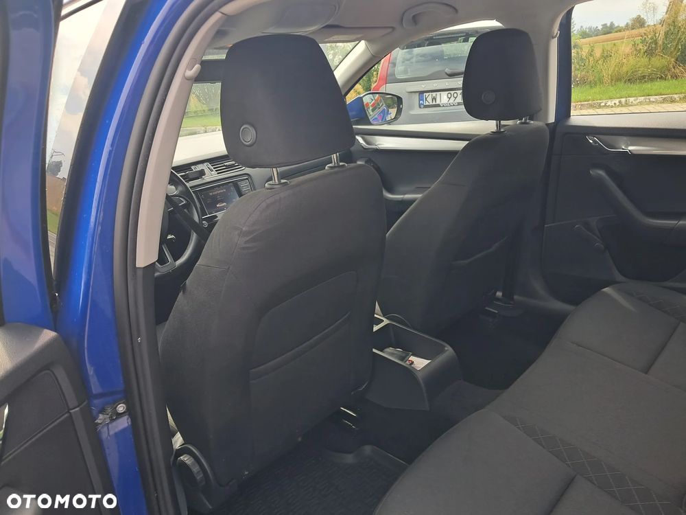 Skoda Octavia 1.6 TDI Active - 8