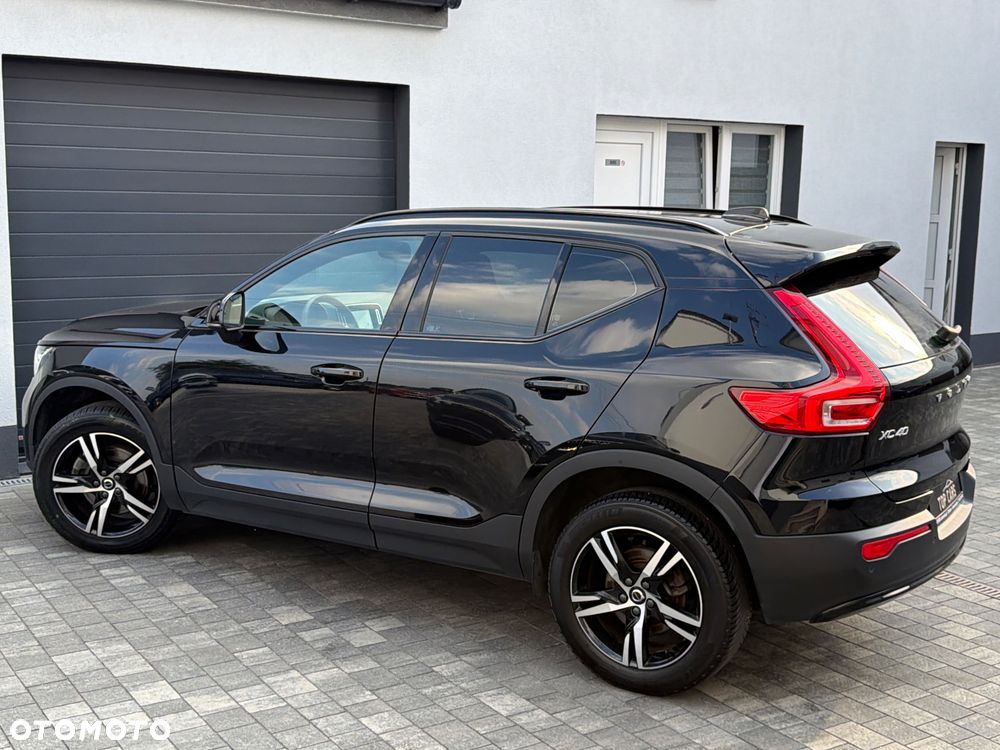Volvo XC 40 B4 B Geartronic RDesign - 23