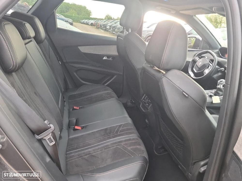 Peugeot 3008 1.2 PureTech GT - 8