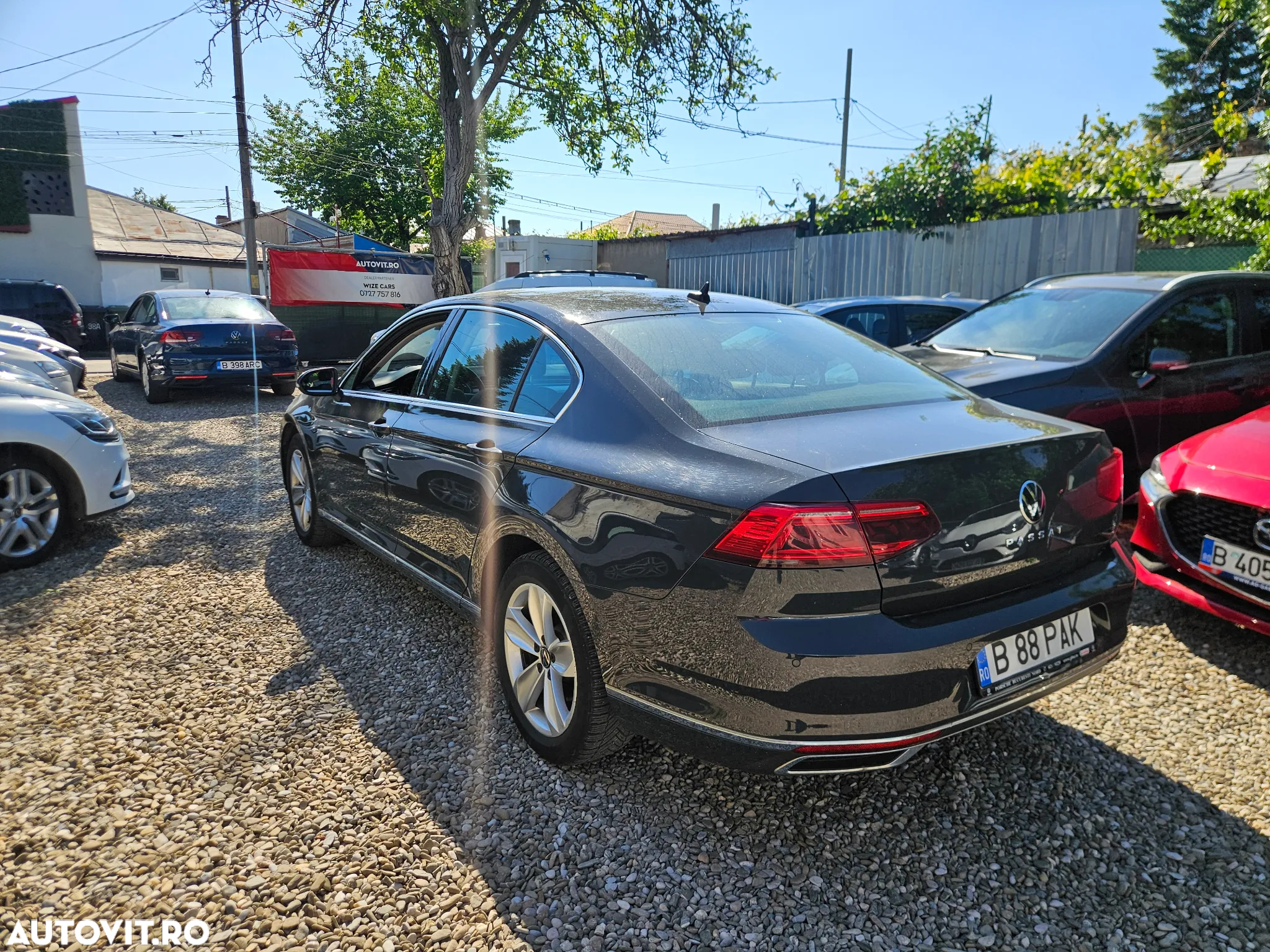 Volkswagen Passat 2.0 TDI Highline - 15