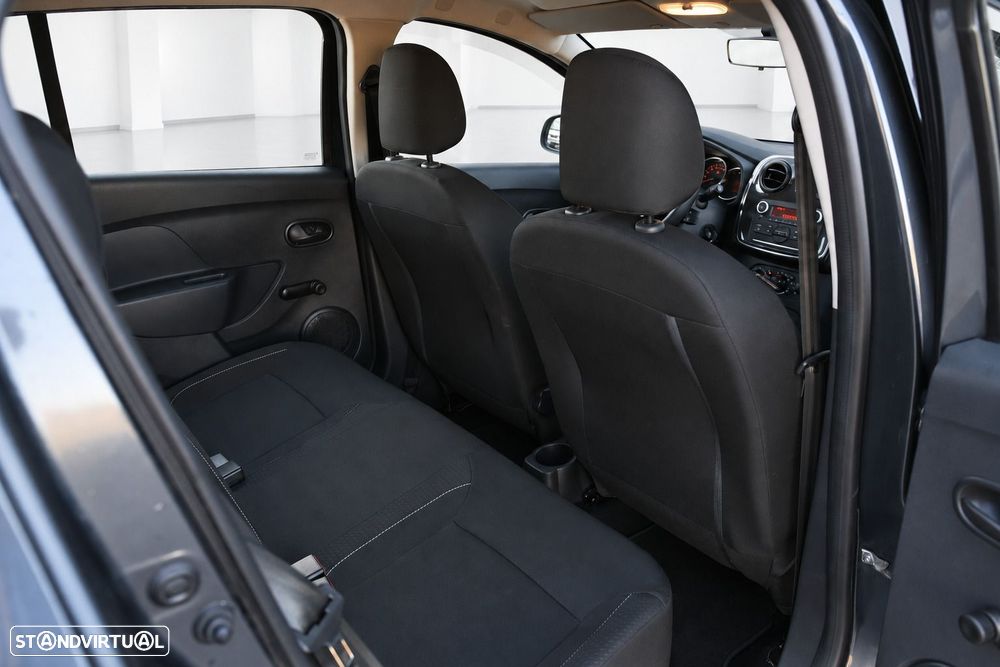 Dacia Sandero 1.0 SCe Pack - 18