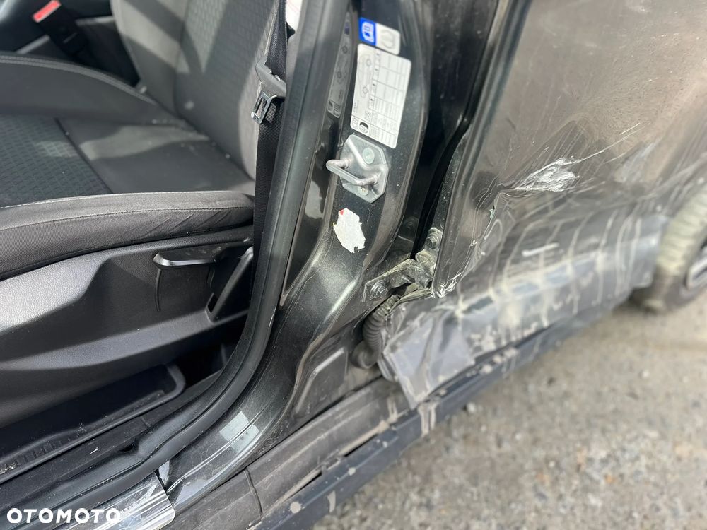 Ford C-MAX 2.0 TDCi Titanium ASS - 9