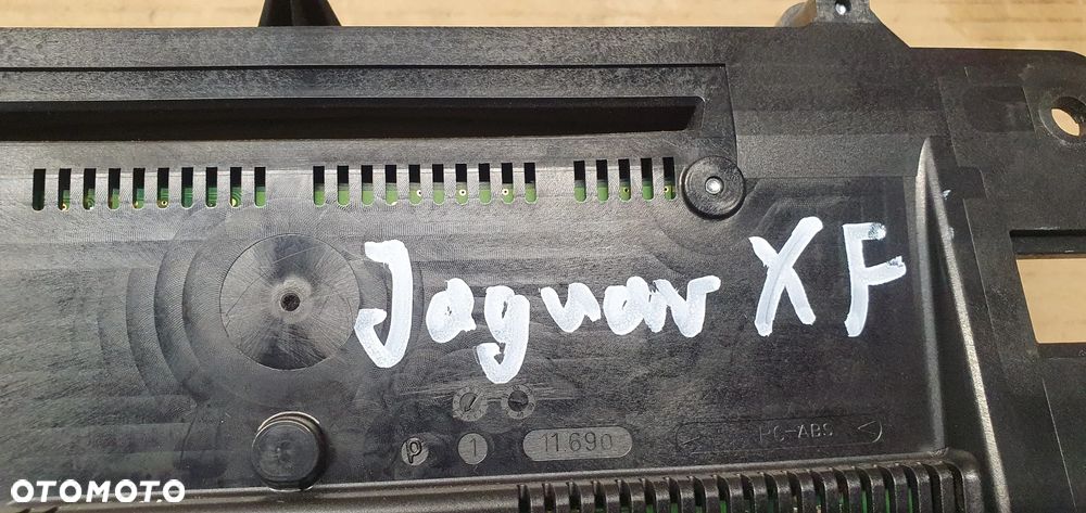 Panel nawiewu powietrza klimatyzacji radia Jaguar XF X250 8X23-18C858-AF - 9
