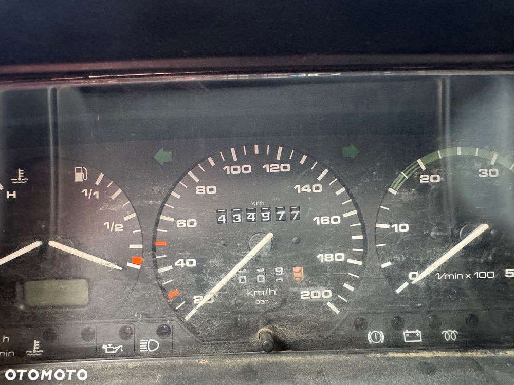 Volkswagen Transporter L - 6