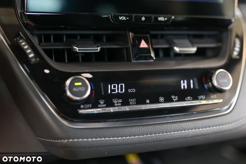 Toyota Corolla 1.8 Hybrid Comfort - 30