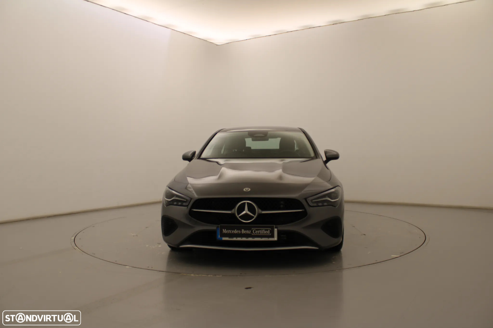 Mercedes-Benz CLA 180 d - 16