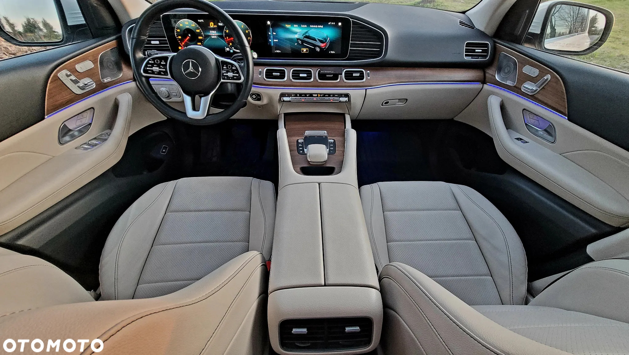 Mercedes-Benz GLE - 17