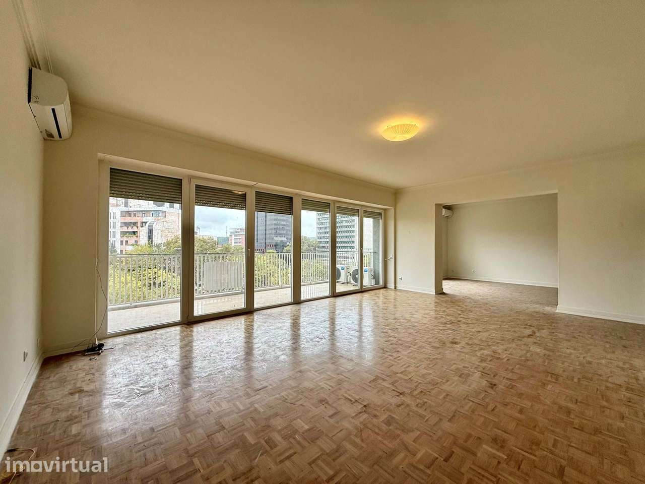 Apartamento T3+1 Para arrendamento Lisboa - Amoreiras - Grande imagem: 2/40