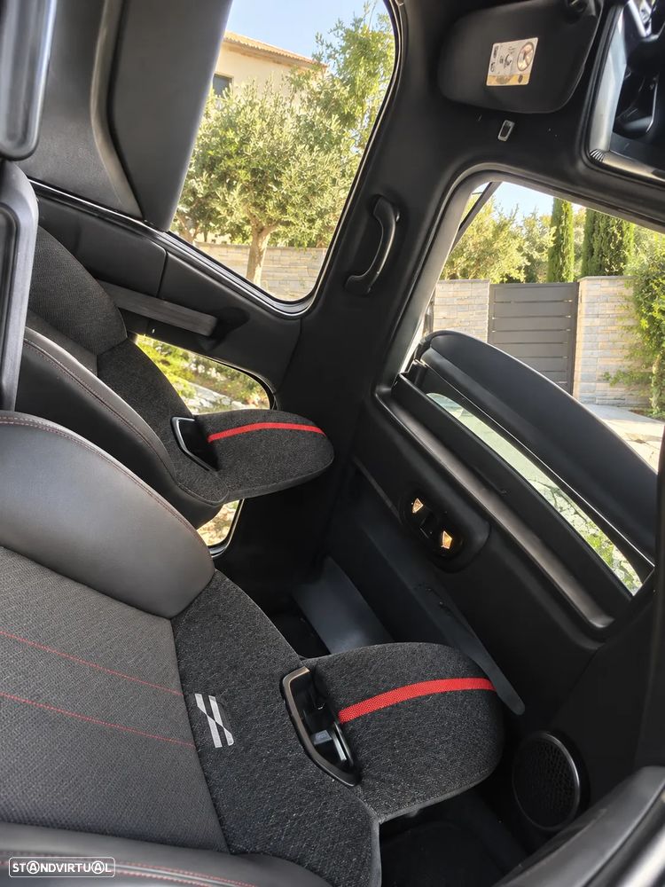 MINI 5 Portas Cooper Premium Extra JCW Auto - 3