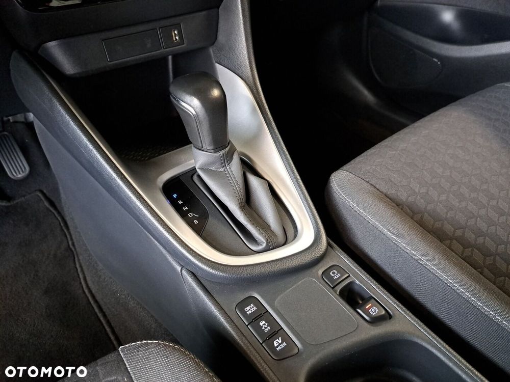 Toyota Yaris Hybrid 1.5 Comfort - 27