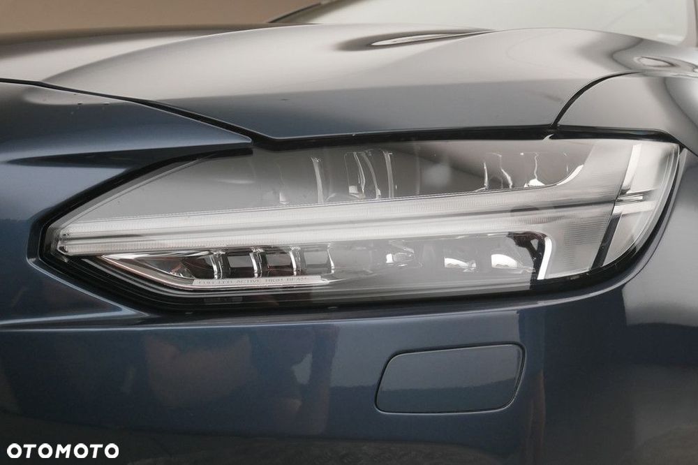 Volvo V90 B5 D AWD Ultimate Dark - 13