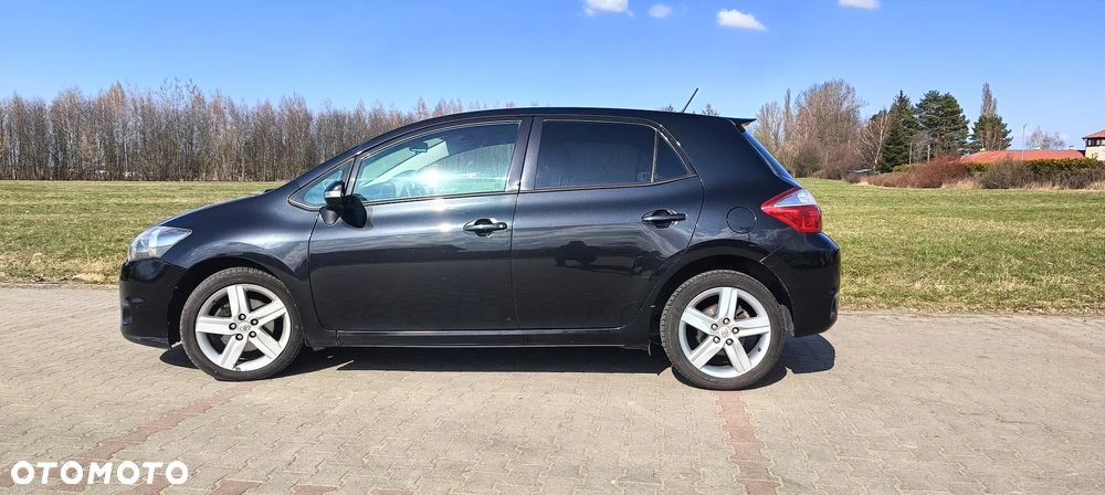 Toyota Auris 2.0 D-4D Executive - 7