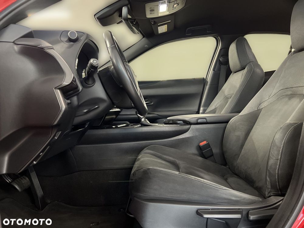 Lexus UX 250h GPF Business Edition 2WD - 18