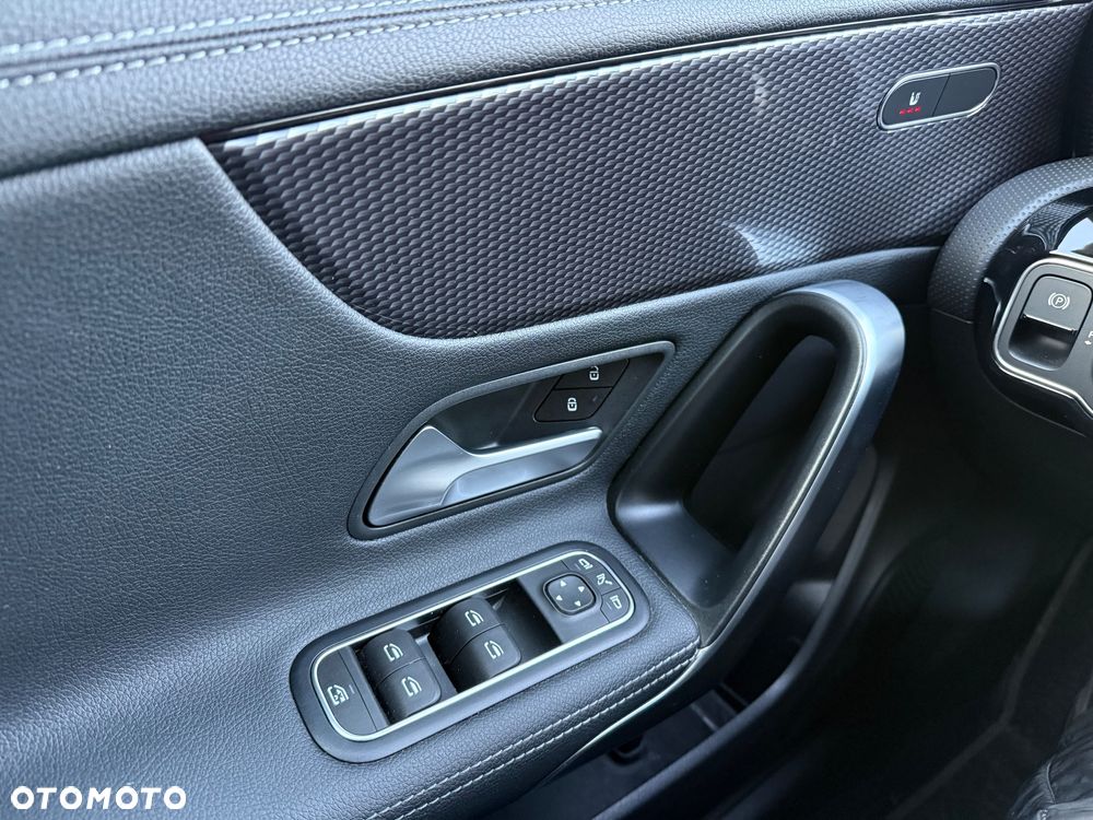 Mercedes-Benz CLA 180 7G-DCT Edition 2022 - 29