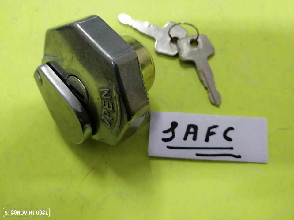 Tampa combustível Mitsubishi L200 L300 e Canter Fe331 Fe444 - 1