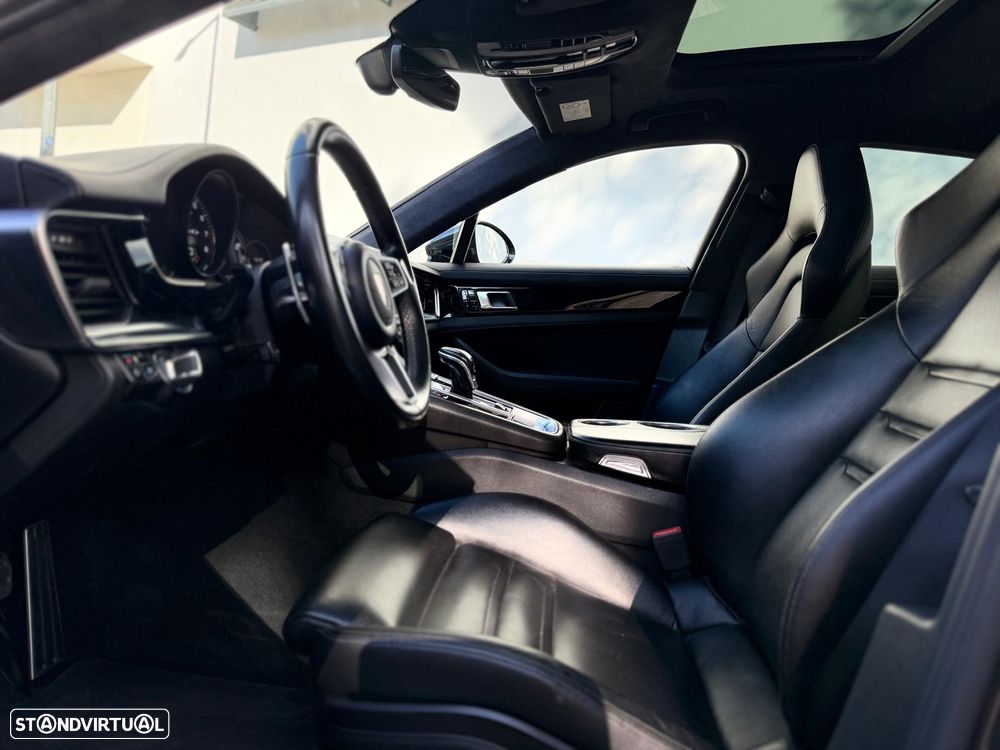 Porsche Panamera 4 E-Hybrid - 19