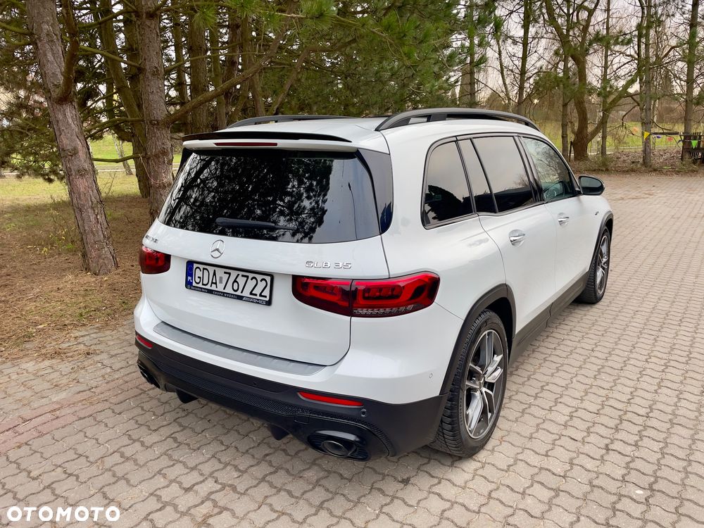 Mercedes-Benz GLB - 6