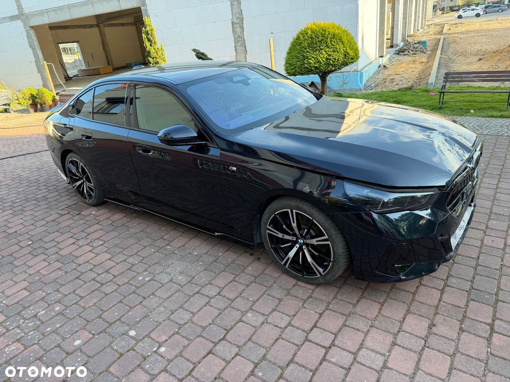 BMW Seria 5 520d xDrive mHEV M Sport - 9