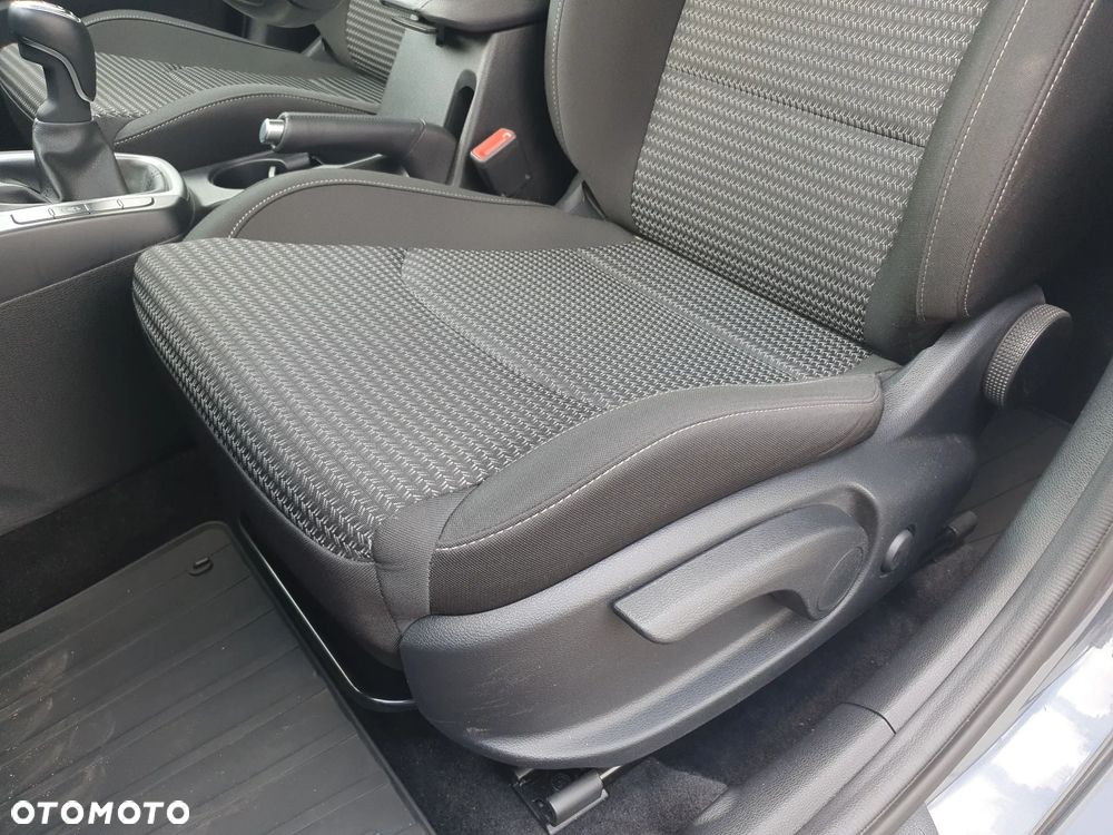 Kia Ceed 1.5 T-GDI M - 13