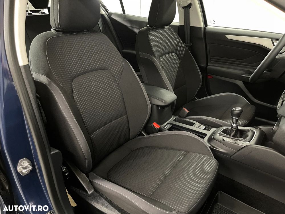Ford Focus 1.5 EcoBlue Connected - 9