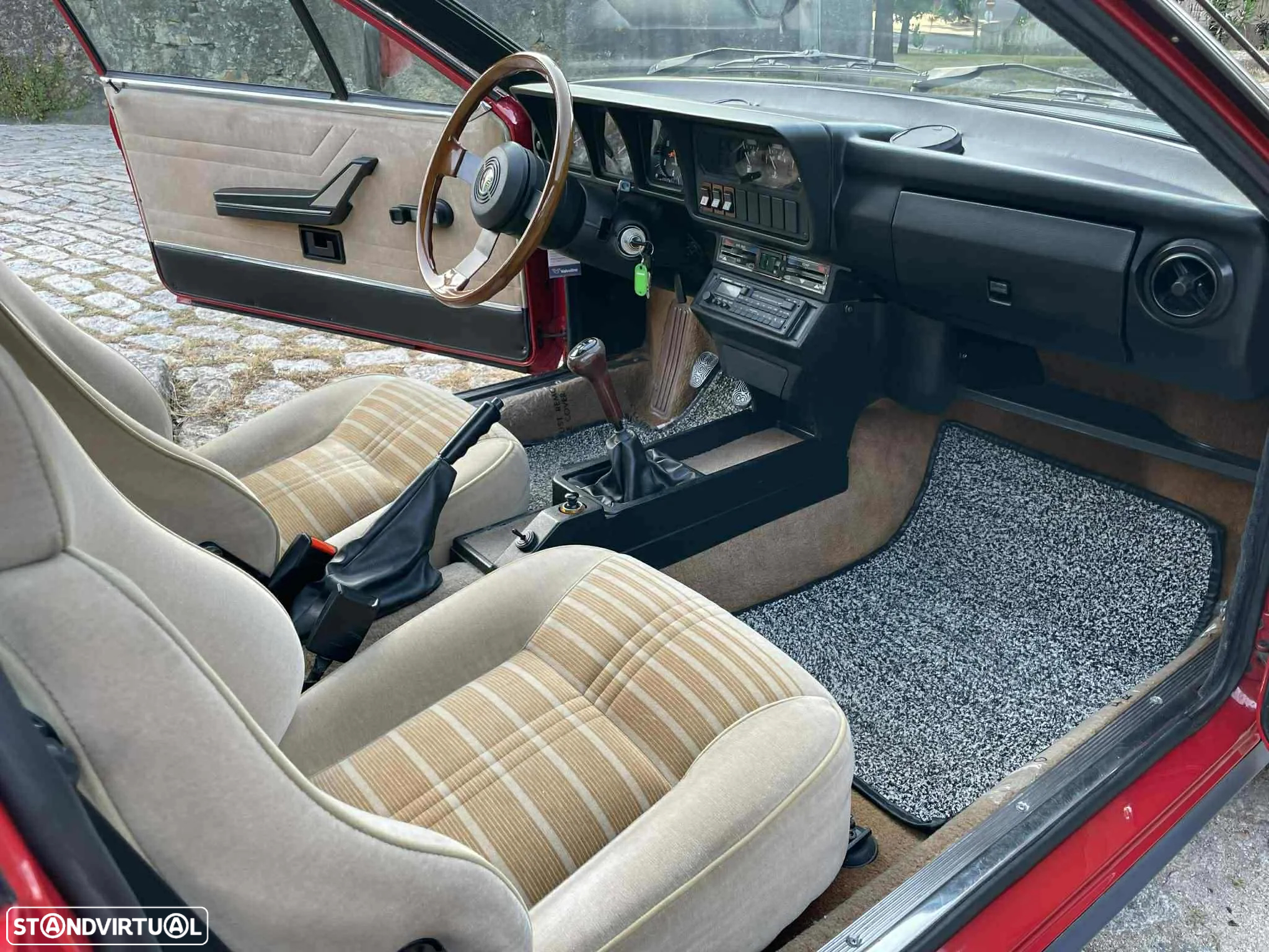 Alfa Romeo GTV - 12
