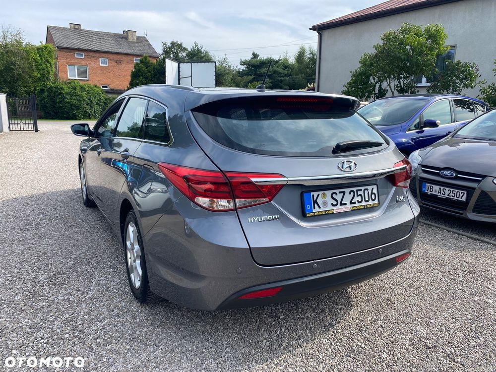 Hyundai i40 1.6 GDI Comfort + - 5