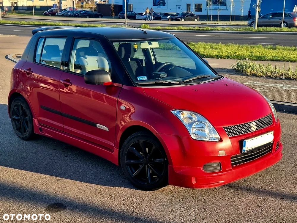 Suzuki Swift - 1