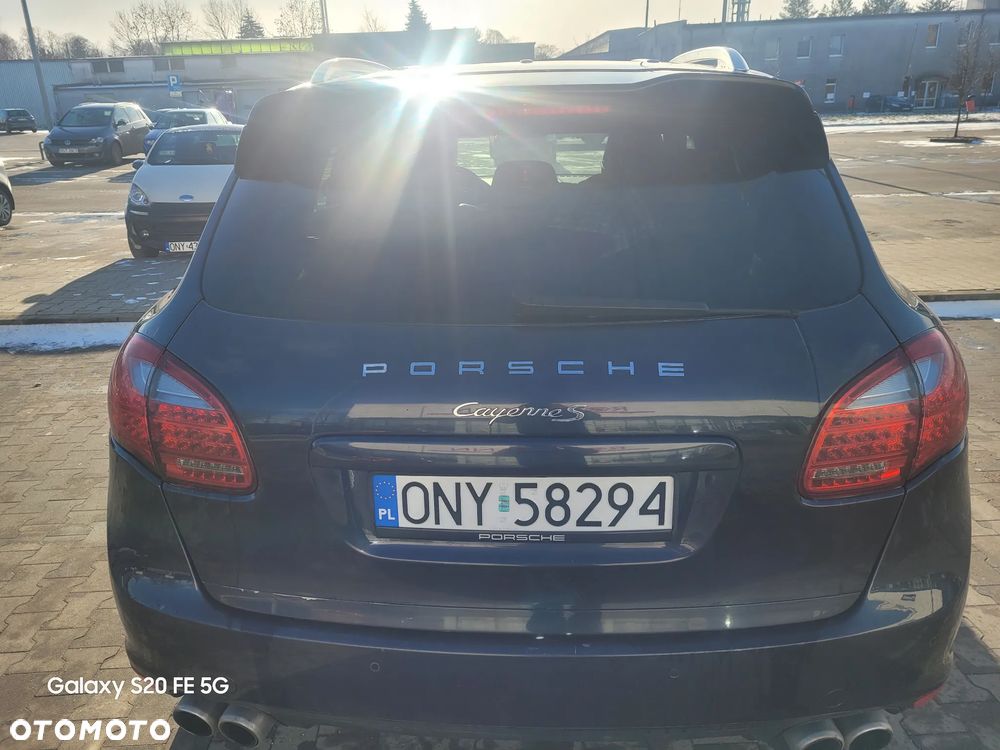 Porsche Cayenne - 5