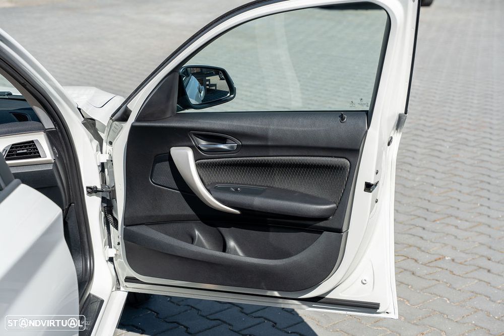 BMW 116 d Advantage - 28