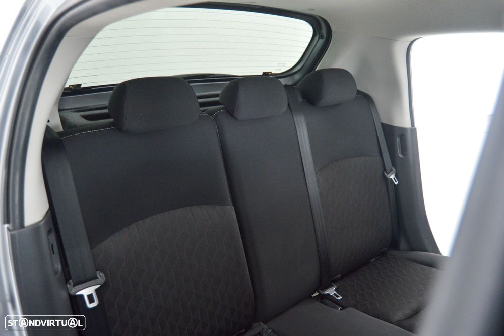 Mitsubishi Space Star 1.2 Intense - 44