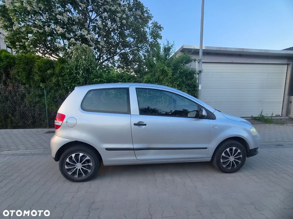 Volkswagen Fox - 4