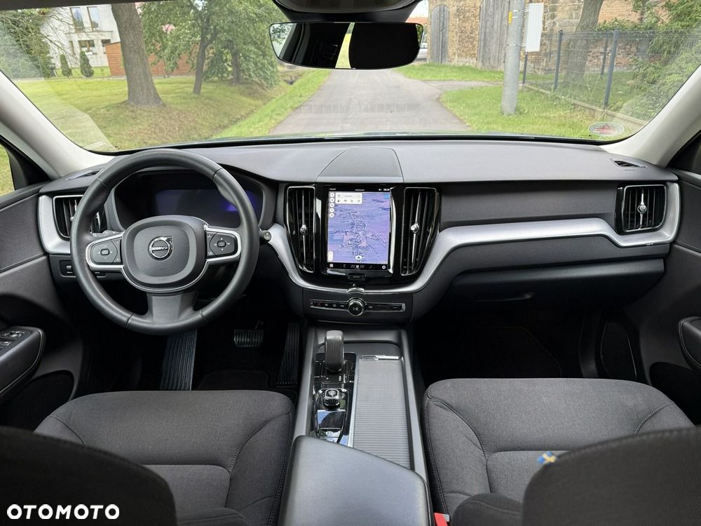 Volvo XC 60 B4 D Geartronic Momentum Pro - 29
