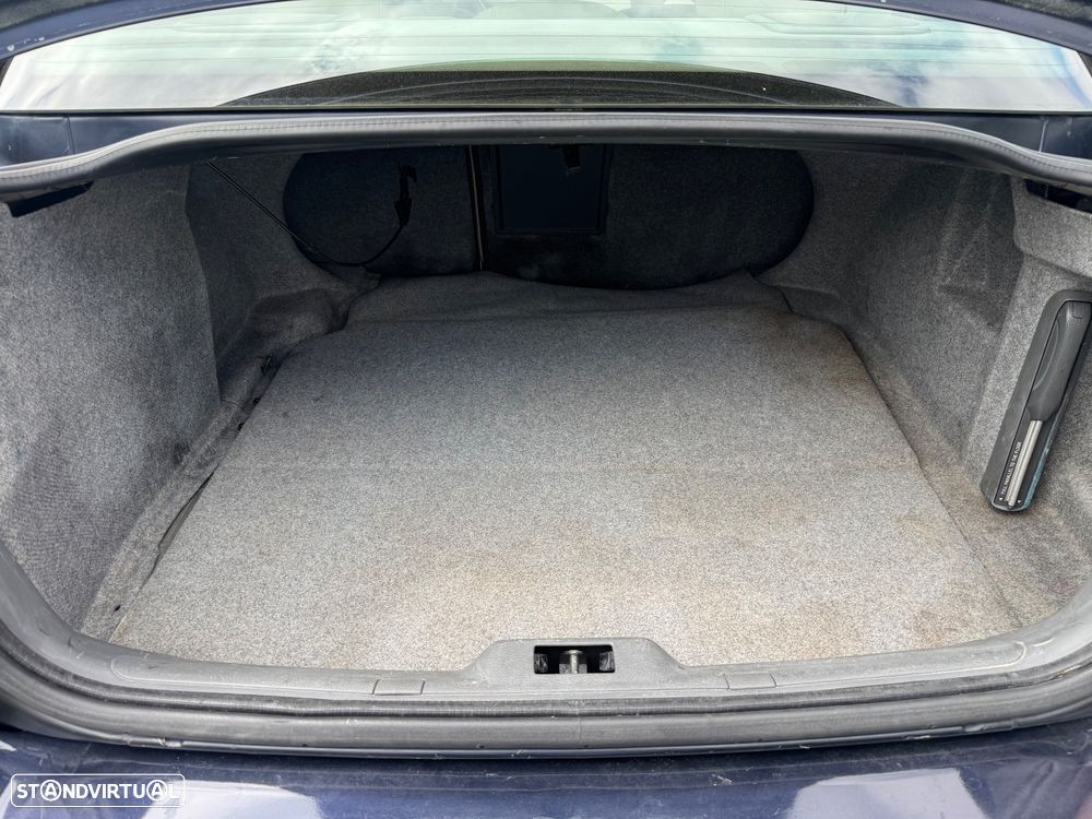 Volvo S80 2.4 D5 Nivel 3 - 30