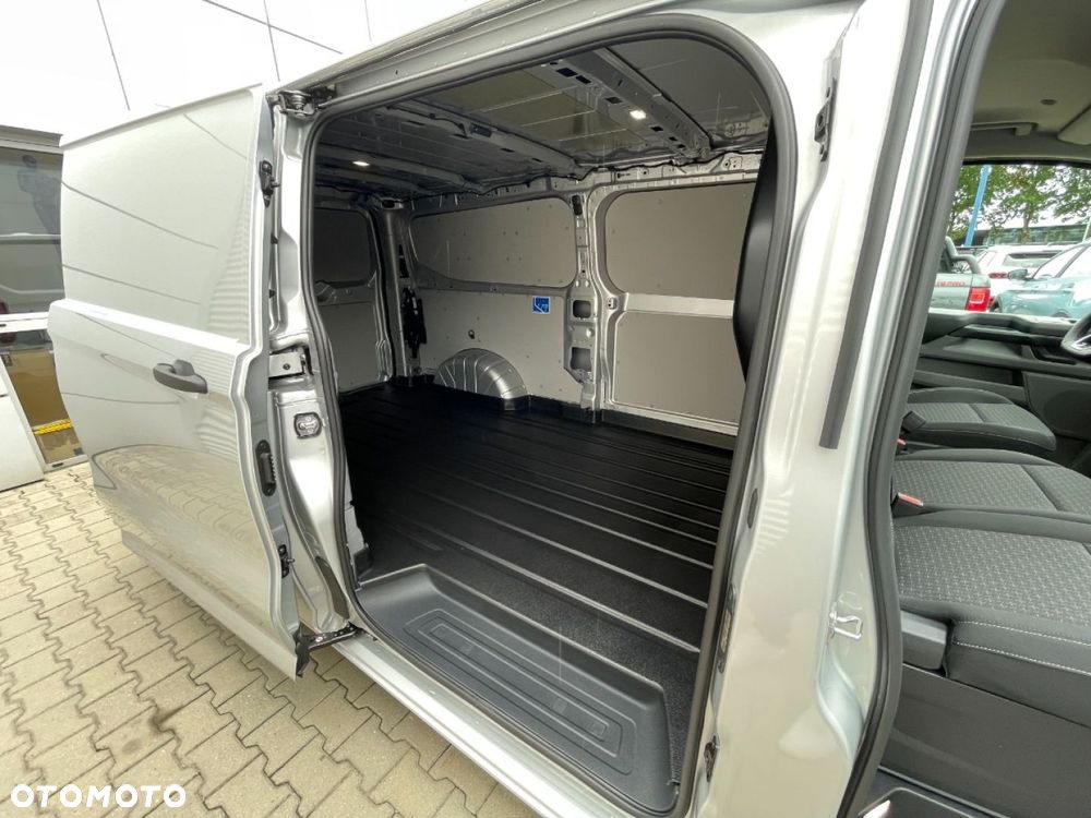 Ford Transit Custom - 10