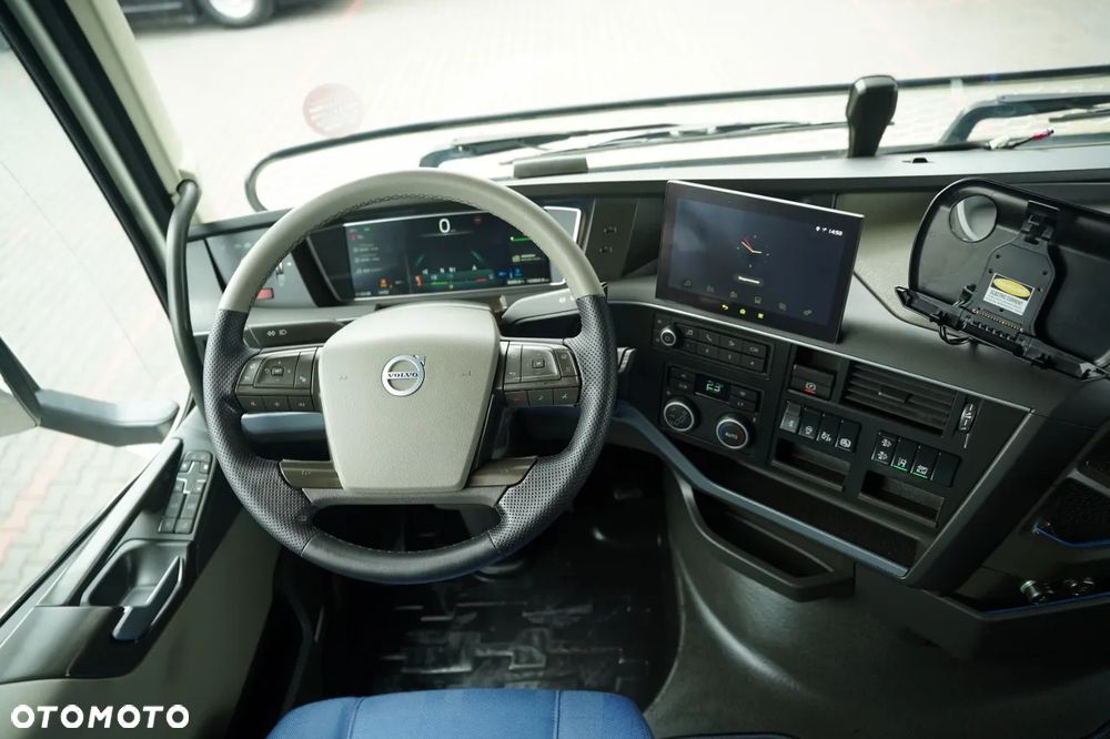 Volvo FH 500 / KLIMA POSTOJOWA  / I-SHIFT /  Z NIEMIEC / - 29