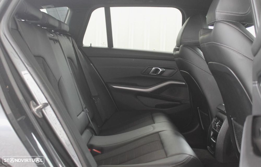BMW 320 e Line Sport Auto - 15