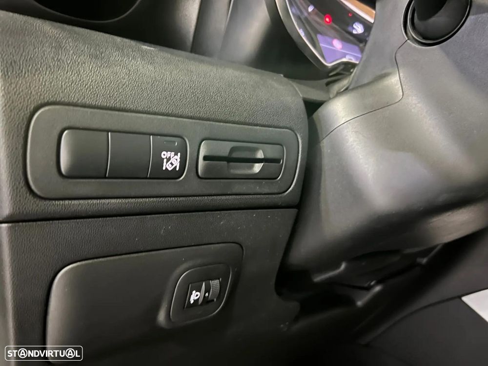 Citroën C3 Aircross 1.2 PureTech Plus - 23