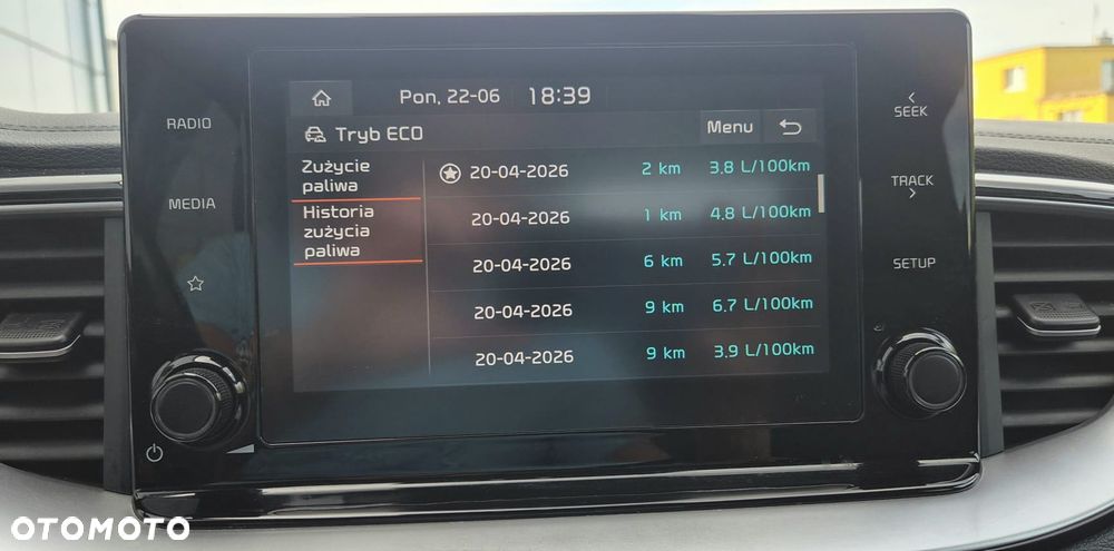 Kia XCeed - 38