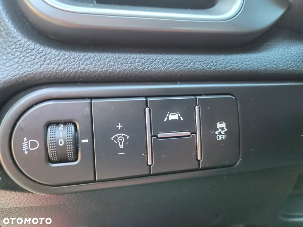 Kia Ceed 1.4 CVVT Dream Team Edition - 20