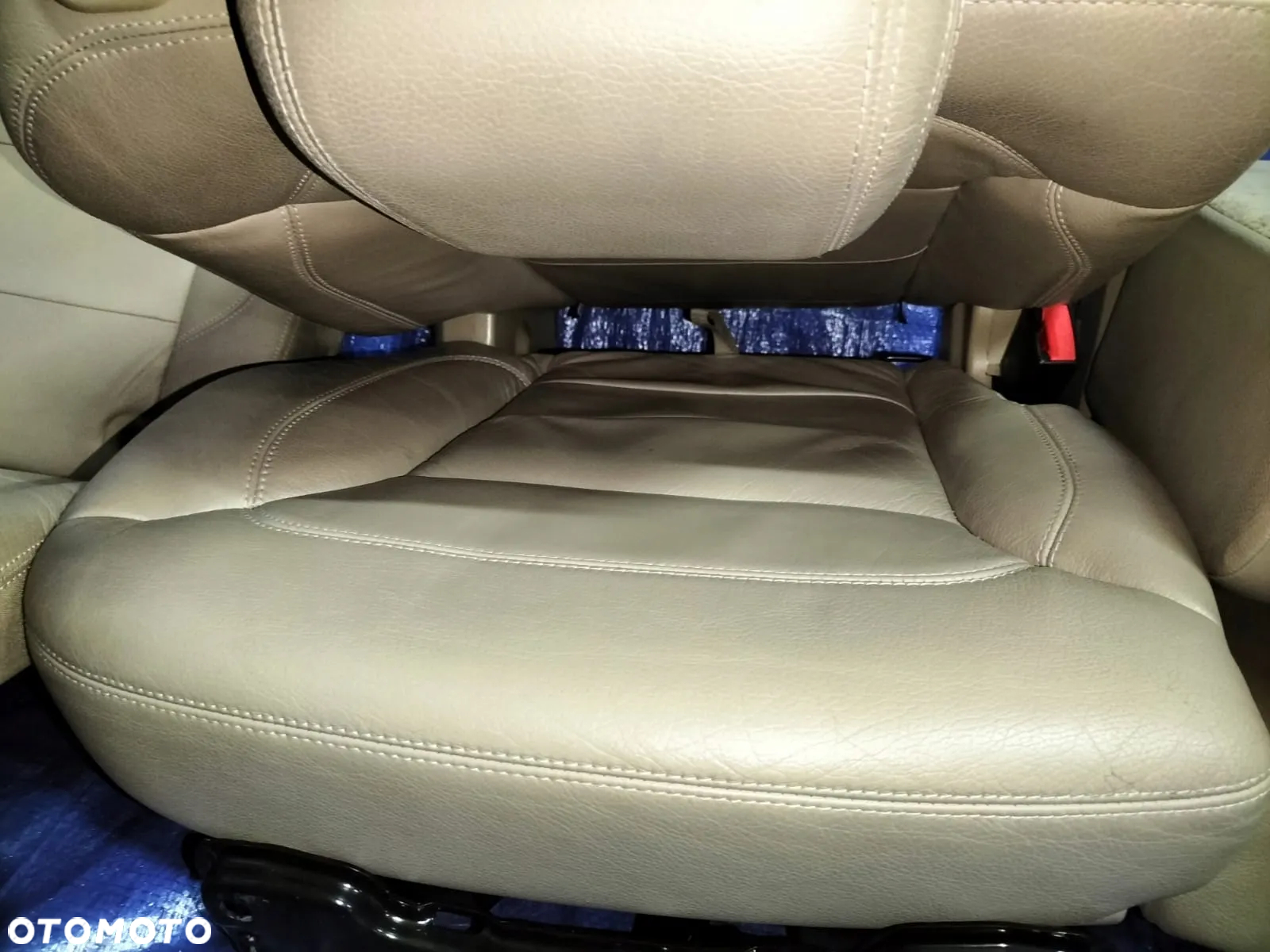 FOTEL LEWY PRAWY ELEKTRYCZNY FOTELE KANAP TYŁ 2 II RZĄD SKÓRA BEŻOWE KOMPLET MERCEDES GL X166 - 3