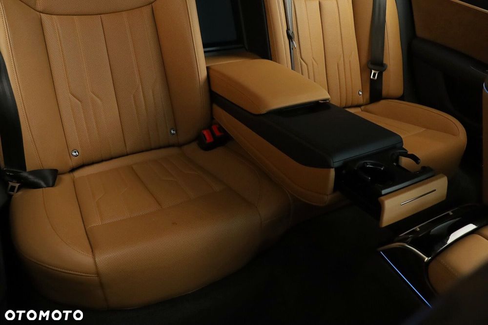 Audi A8 55 TFSI mHEV Quattro Tiptr - 14