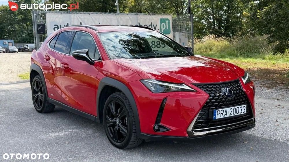 Lexus UX