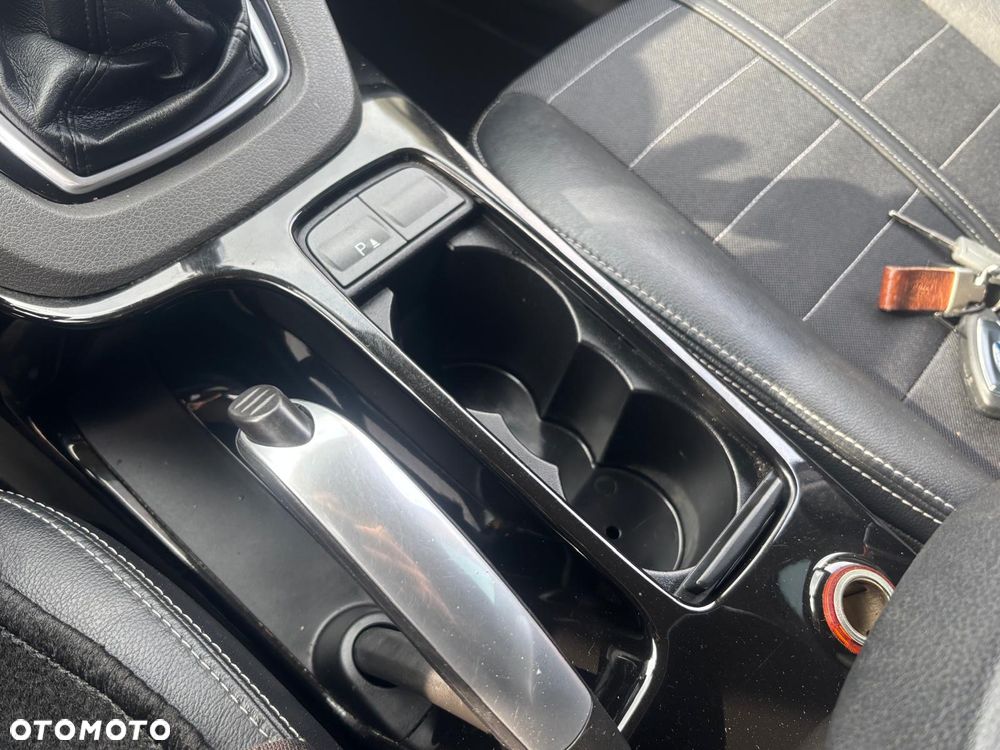 Ford Kuga 2.0 TDCi Individual - 10