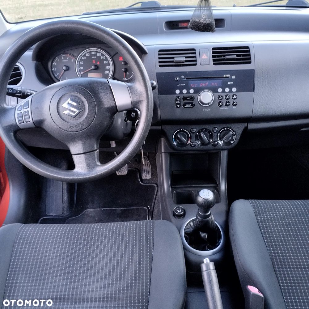 Suzuki Swift 1.3 GLX / Comfort - 12