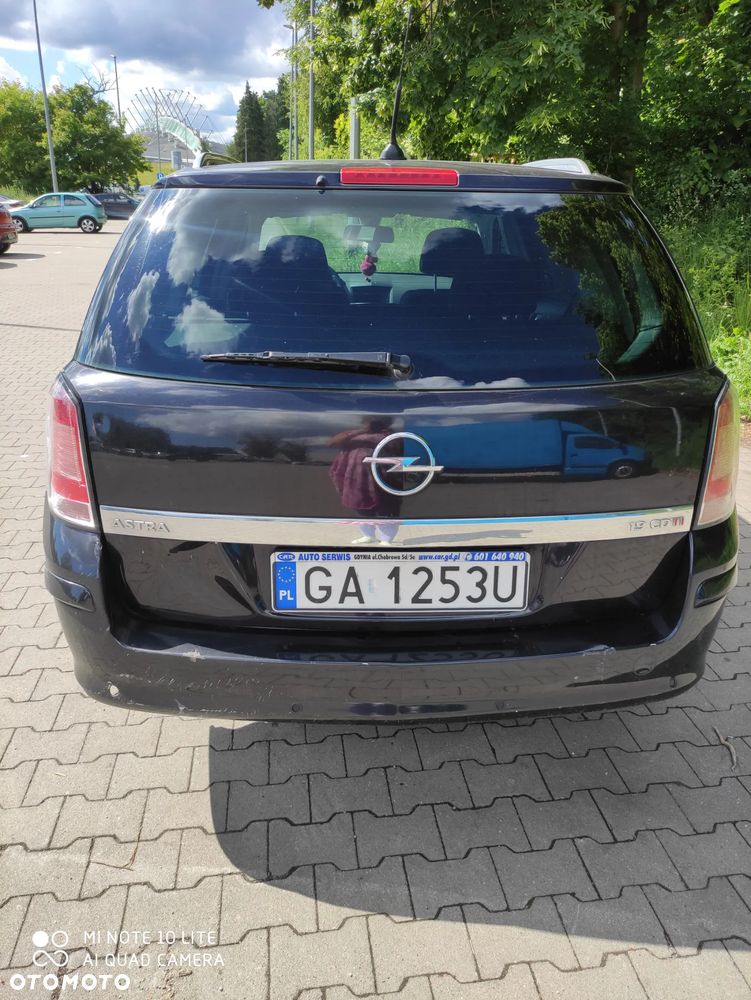 Opel Astra 1.9 CDTI Cosmo - 18