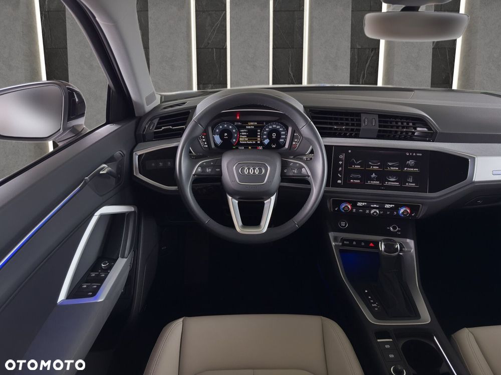 Audi Q3 Sportback - 13