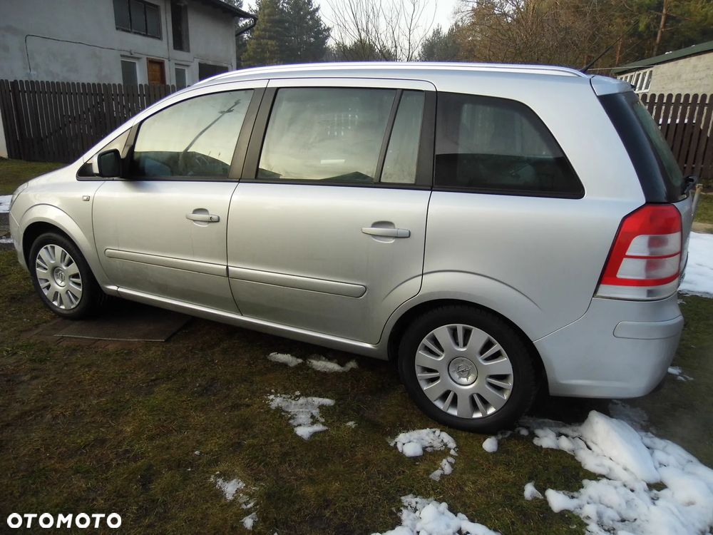 Opel Zafira 1.8 Design Edition - 14