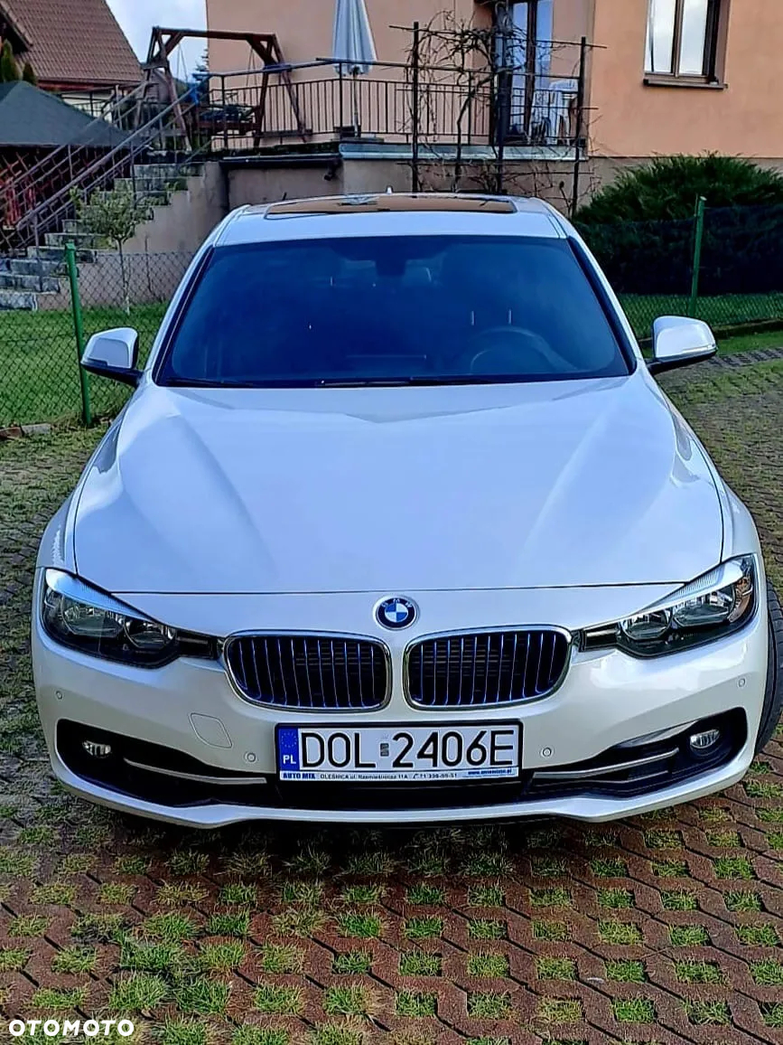 BMW Seria 3 330e iPerformance - 4