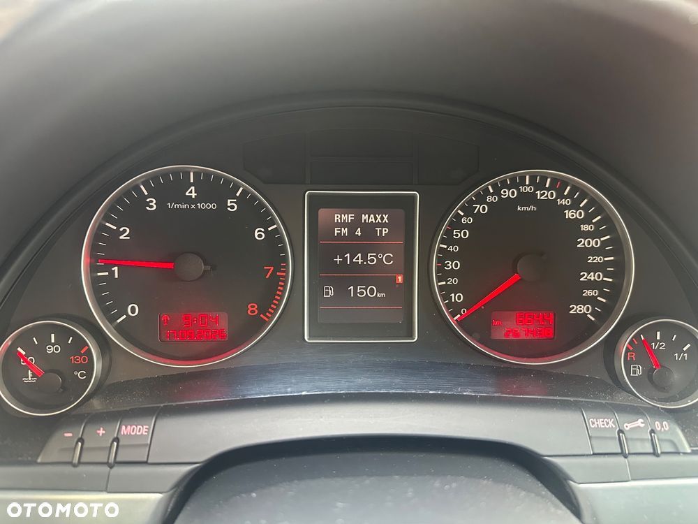 Audi A4 Avant 2.0 T FSI - 3