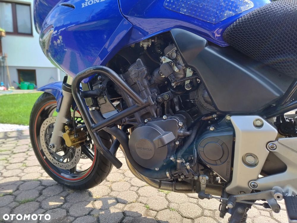Honda CBF - 10